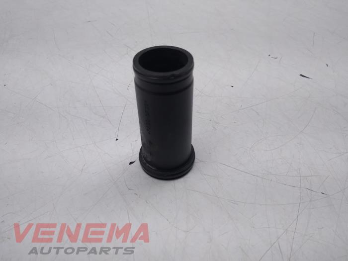 Usagé Divers BMW 3 serie (E93) 320i 16V Prix € 9,99 Règlement à la marge proposé par Venema Autoparts