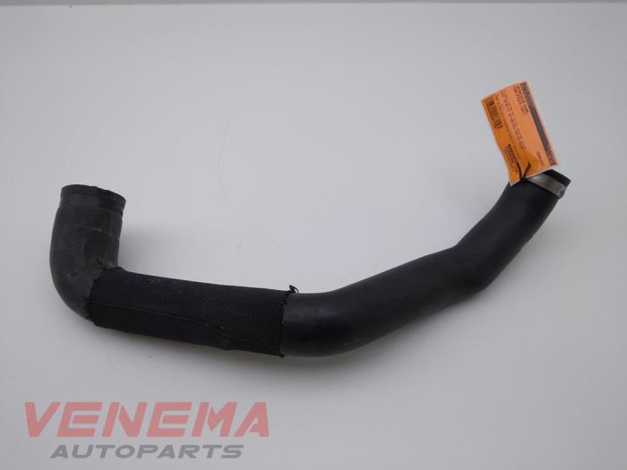 Gebrauchte Intercooler Schlauch Ford Fiesta 7 1.0 EcoBoost 12V 100 Preis € 49,99 Margenregelung angeboten von Venema Autoparts
