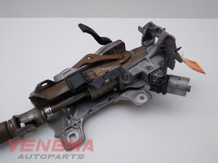 Steering column housing from a Citroën C4 Picasso (UD/UE/UF) 1.6 16V VTi 120 2012