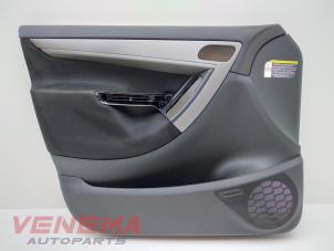 Używane Tapicerka drzwi lewych przednich wersja 4-drzwiowa Citroen C4 Picasso (UD/UE/UF) 1.6 16V VTi 120 Cena € 39,99 Procedura marży oferowane przez Venema Autoparts