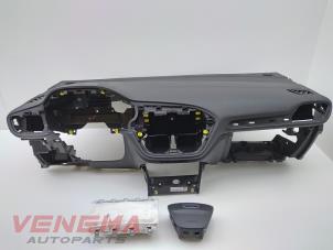 Usagé Airbag set + dashboard Ford Fiesta 7 1.0 EcoBoost 12V 100 Prix € 899,99 Règlement à la marge proposé par Venema Autoparts