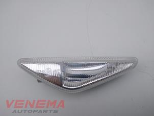 Used Indicator lens, front left BMW X5 (E70) xDrive 35d 3.0 24V Price € 14,99 Margin scheme offered by Venema Autoparts