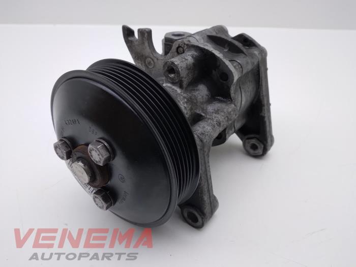 Power steering pump BMW X5 xDrive 35d 3.0 24V 32416781008 M57D30