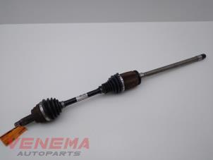 Used Front drive shaft, right BMW X5 (E70) xDrive 35d 3.0 24V Price € 224,99 Margin scheme offered by Venema Autoparts