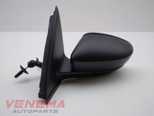 Used Wing mirror, left Skoda Fabia III (NJ3) 1.0 12V Price € 124,99 Margin scheme offered by Venema Autoparts