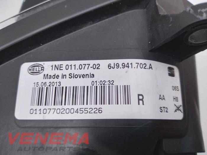 Swiatlo przeciwmgielne prawy przód z Seat Ibiza IV SC (6J1) 1.4 16V 2014