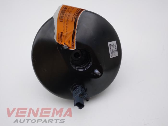 Używane Bromsservo Ford Fiesta 6 (JA8) 1.0 EcoBoost 12V 100 Cena € 34,99 Procedura marży oferowane przez Venema Autoparts