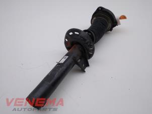 Used Front shock absorber rod, left Volkswagen Scirocco (137/13AD) 1.4 TSI 122 16V Price € 14,99 Margin scheme offered by Venema Autoparts