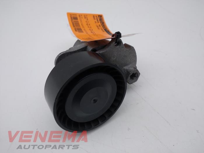 Usados Rodillo tensor correa múltiple Audi A1 Sportback (8XA/8XF) 1.0 TFSI Ultra 12V Precio € 9,99 Norma de margen ofrecido por Venema Autoparts