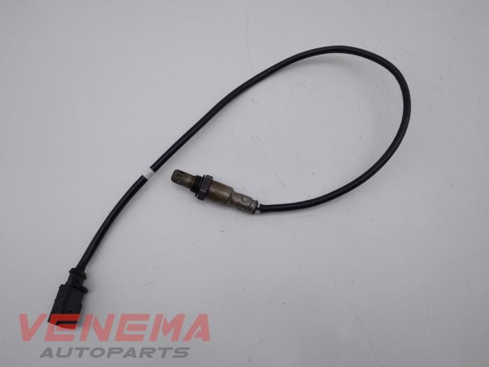 Usagé Sonde lambda Audi A1 Sportback (8XA/8XF) 1.0 TFSI Ultra 12V Prix € 14,99 Règlement à la marge proposé par Venema Autoparts