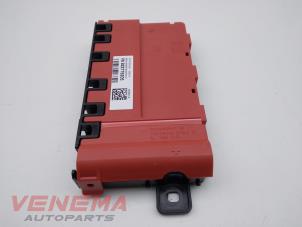 Stromverteiler van een BMW 1 serie (F20) 116i 1.5 12V 2018