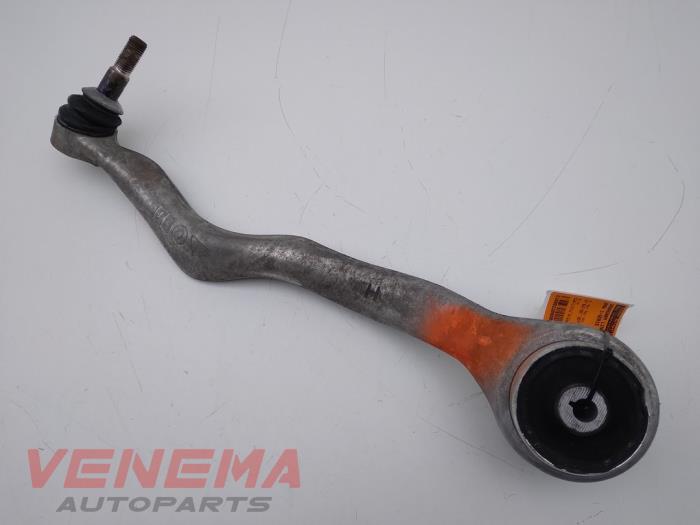 Front wishbone, left from a BMW 1 serie (F20) 116i 1.5 12V 2018