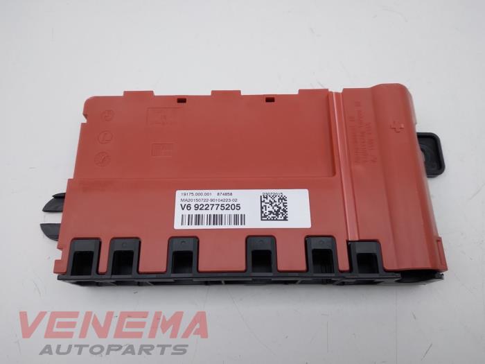 Used Distributor BMW 1 serie (F21) 118i 1.5 TwinPower 12V Price € 14,99 Margin scheme offered by Venema Autoparts