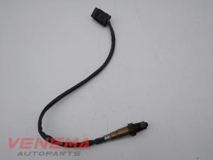 Lambda probe from a BMW 1 serie (F21) 118i 1.5 TwinPower 12V 2016