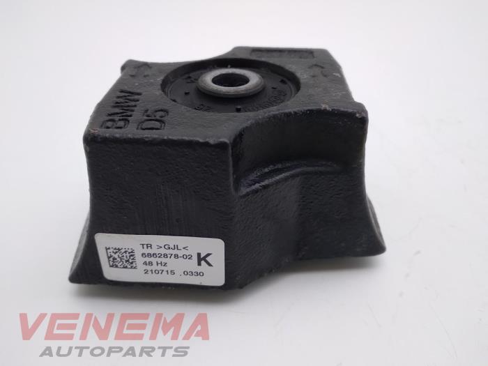 Vibration damper BMW 1 serie 118i 1.5 TwinPower 12V - 6862878 11002455312