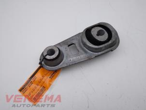 Used Gearbox mount Renault Megane IV (RFBB) 1.3 TCe 115 16V Price € 19,99 Margin scheme offered by Venema Autoparts
