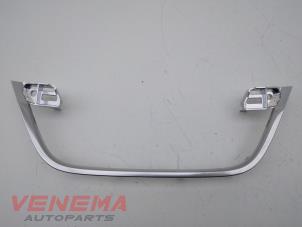 Usados Embellecedore para tablero de instrumentos Ford Fiesta 7 1.1 Ti-VCT 12V 85 Precio € 19,99 Norma de margen ofrecido por Venema Autoparts