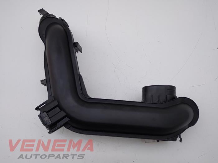 Used Turbo pipe Audi A1 Sportback (8XA/8XF) 1.0 TFSI Ultra 12V Price € 49,99 Margin scheme offered by Venema Autoparts