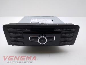 Usados Unidad de control multimedia Mercedes A (W176) 1.6 A-180 16V Precio € 299,99 Norma de margen ofrecido por Venema Autoparts