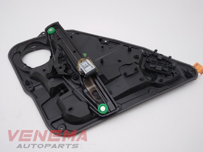 Guide De Vitre Arrière Gauche Mercedes Classe A W176 A1767350025 - Pièce Neuve D'origine