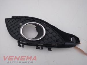 Used Cover plate fog light, left Mercedes A (W176) 1.6 A-180 16V Price € 14,99 Margin scheme offered by Venema Autoparts