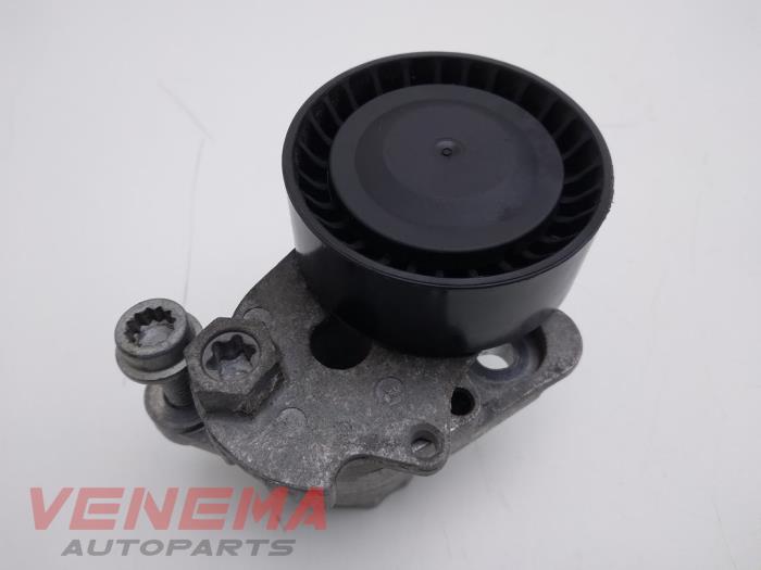 Usados Rodillo tensor correa múltiple Audi A1 Sportback (8XA/8XF) 1.4 TFSI 16V Precio € 9,99 Norma de margen ofrecido por Venema Autoparts
