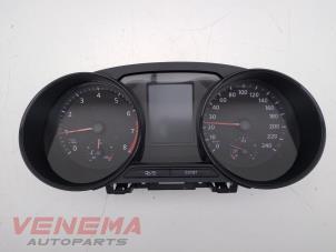 Używane Licznik kilometrów KM Volkswagen Polo V (6R) 1.0 12V BlueMotion Technology Cena € 49,99 Procedura marży oferowane przez Venema Autoparts