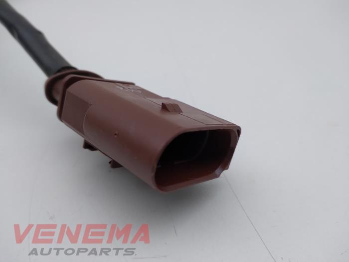 Lambda probe from a Volkswagen Polo V (6R) 1.0 12V BlueMotion Technology 2015