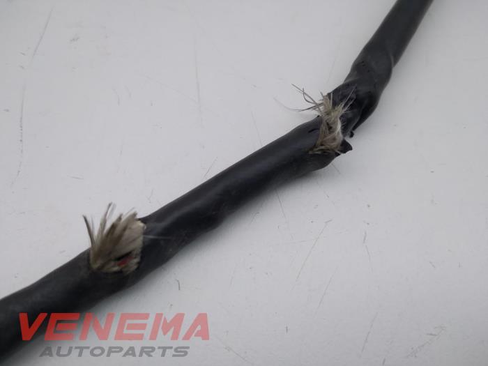 Lambda probe from a Volkswagen Polo V (6R) 1.0 12V BlueMotion Technology 2015