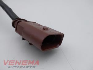 Lambda probe from a Volkswagen Polo V (6R) 1.0 12V BlueMotion Technology 2015