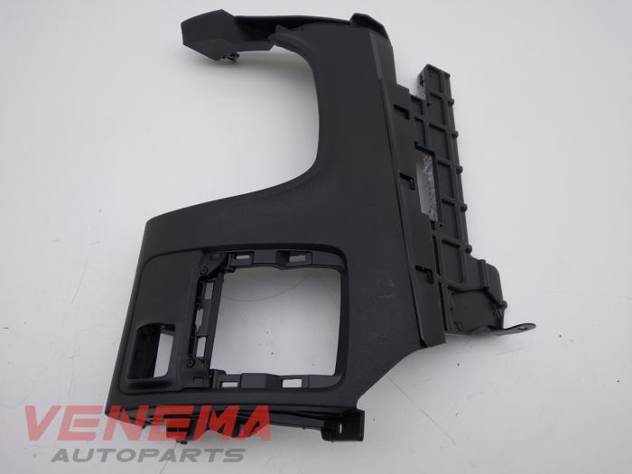 Dashboard part from a Renault Megane IV (RFBB) 1.3 TCe 115 16V 2018