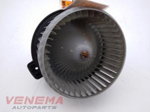 Used Heating and ventilation fan motor Landrover Discovery III (LAA/TAA) 2.7 TD V6 Price € 34,99 Margin scheme offered by Venema Autoparts