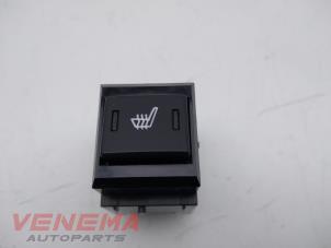 Used Seat heating switch Landrover Discovery III (LAA/TAA) 2.7 TD V6 Price € 9,99 Margin scheme offered by Venema Autoparts