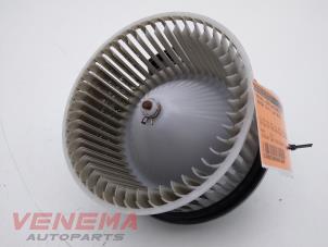 Used Heating and ventilation fan motor Mazda CX-5 (KE,GH) 2.2 Skyactiv D 16V 4WD Price € 69,99 Margin scheme offered by Venema Autoparts