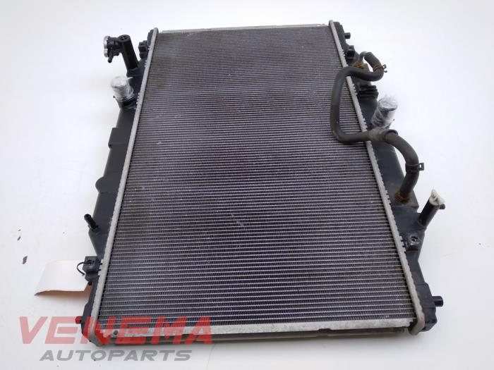 Usagé Radiateur Mazda CX-5 I (KE,GH) 2.2 Skyactiv D 16V 4WD Prix € 69,99 Règlement à la marge proposé par Venema Autoparts
