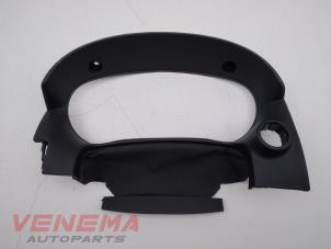 Usagé Compteur kilométrique bande décorative Mazda CX-5 I (KE,GH) 2.2 Skyactiv D 16V 4WD Prix € 24,99 Règlement à la marge proposé par Venema Autoparts