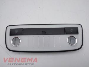 Gebrauchte Innenbeleuchtung hinten Mercedes E (W212) E-250 CDI 16V BlueTec Preis € 28,99 Margenregelung angeboten von Venema Autoparts