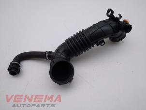 Used Air intake hose BMW 3 serie Touring (F31) 320d 2.0 16V Price € 24,99 Margin scheme offered by Venema Autoparts