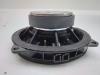 Speaker from a BMW 3 serie Touring (F31) 320d 2.0 16V 2015