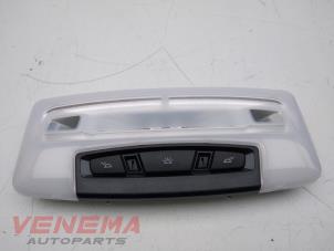 Used Interior lighting, rear BMW 3 serie Touring (F31) 320d 2.0 16V Price € 19,99 Margin scheme offered by Venema Autoparts