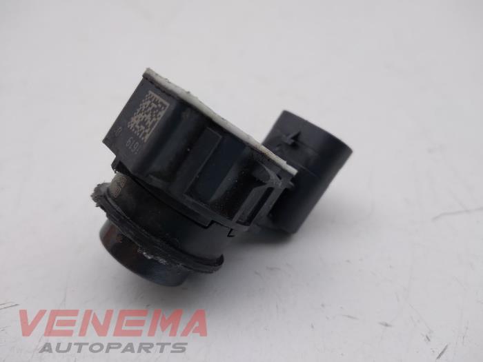 Usados Sensor PDC BMW 1 serie (F20) 116d 1.5 12V TwinPower Precio € 14,99 Norma de margen ofrecido por Venema Autoparts