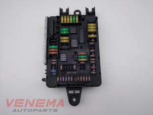 Used Fuse box BMW 1 serie (F20) 116d 1.5 12V TwinPower Price € 19,99 Margin scheme offered by Venema Autoparts