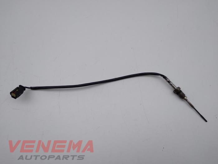 Usagé Sensor température d’échappement BMW 1 serie (F20) 116d 1.5 12V TwinPower Prix € 39,99 Règlement à la marge proposé par Venema Autoparts
