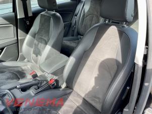 Used Set of upholstery (complete) Seat Leon ST (5FF) 1.4 TSI EcoFuel 16V Price € 499,99 Margin scheme offered by Venema Autoparts