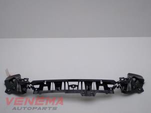 Used Rear bumper bracket central BMW 1 serie (F20) 116d 1.5 12V TwinPower Price € 29,99 Margin scheme offered by Venema Autoparts