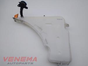 Used Front windscreen washer reservoir BMW 1 serie (F20) 116d 1.5 12V TwinPower Price € 29,99 Margin scheme offered by Venema Autoparts