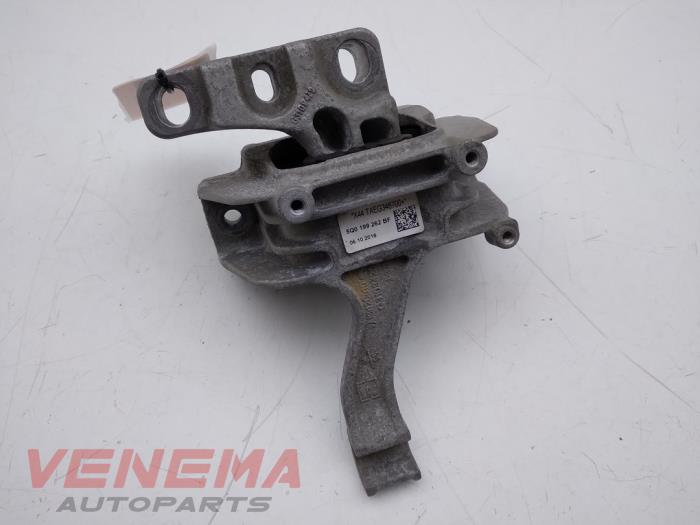 Usagé Support moteur Seat Leon ST (5FF) 1.4 TSI EcoFuel 16V Prix € 19,99 Règlement à la marge proposé par Venema Autoparts