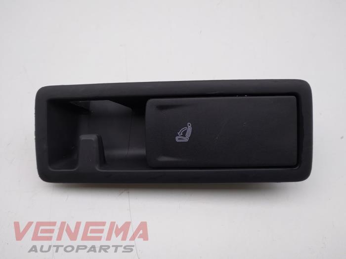 Gebrauchte Sonstige Seat Leon ST (5FF) 1.4 TSI EcoFuel 16V Preis € 14,99 Margenregelung angeboten von Venema Autoparts