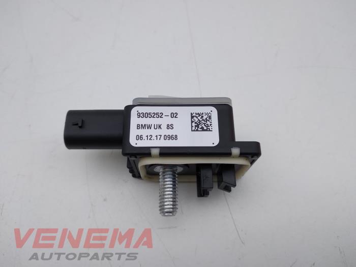 Begagnade Airbagsensor Mini Countryman (F60) 1.5 12V One Pris € 14,99 Marginaltabell erbjuds av Venema Autoparts