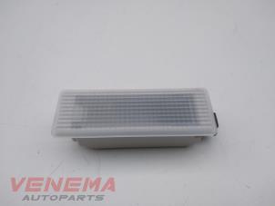 Używane Oswietlenie wejscia Mini Countryman (F60) 1.5 12V One Cena € 9,99 Procedura marży oferowane przez Venema Autoparts